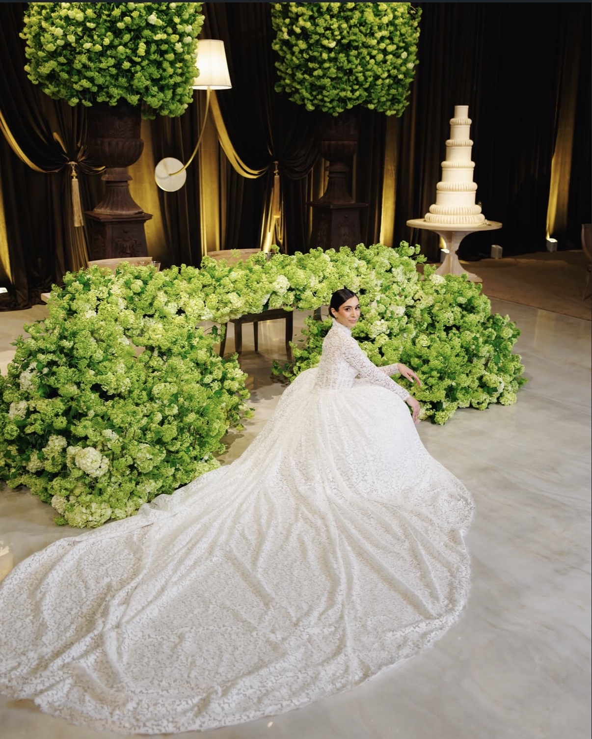 Bride amid green hydrangea installations